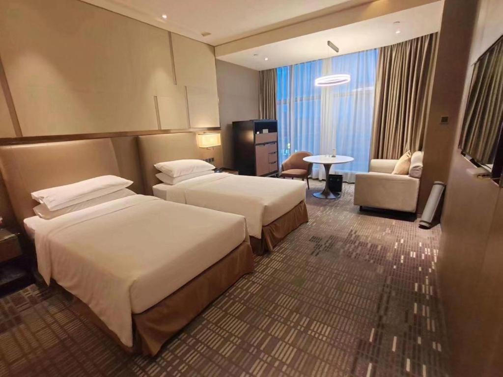 The Qube Hotel Xiangyang Xiangyang  Εξωτερικό φωτογραφία